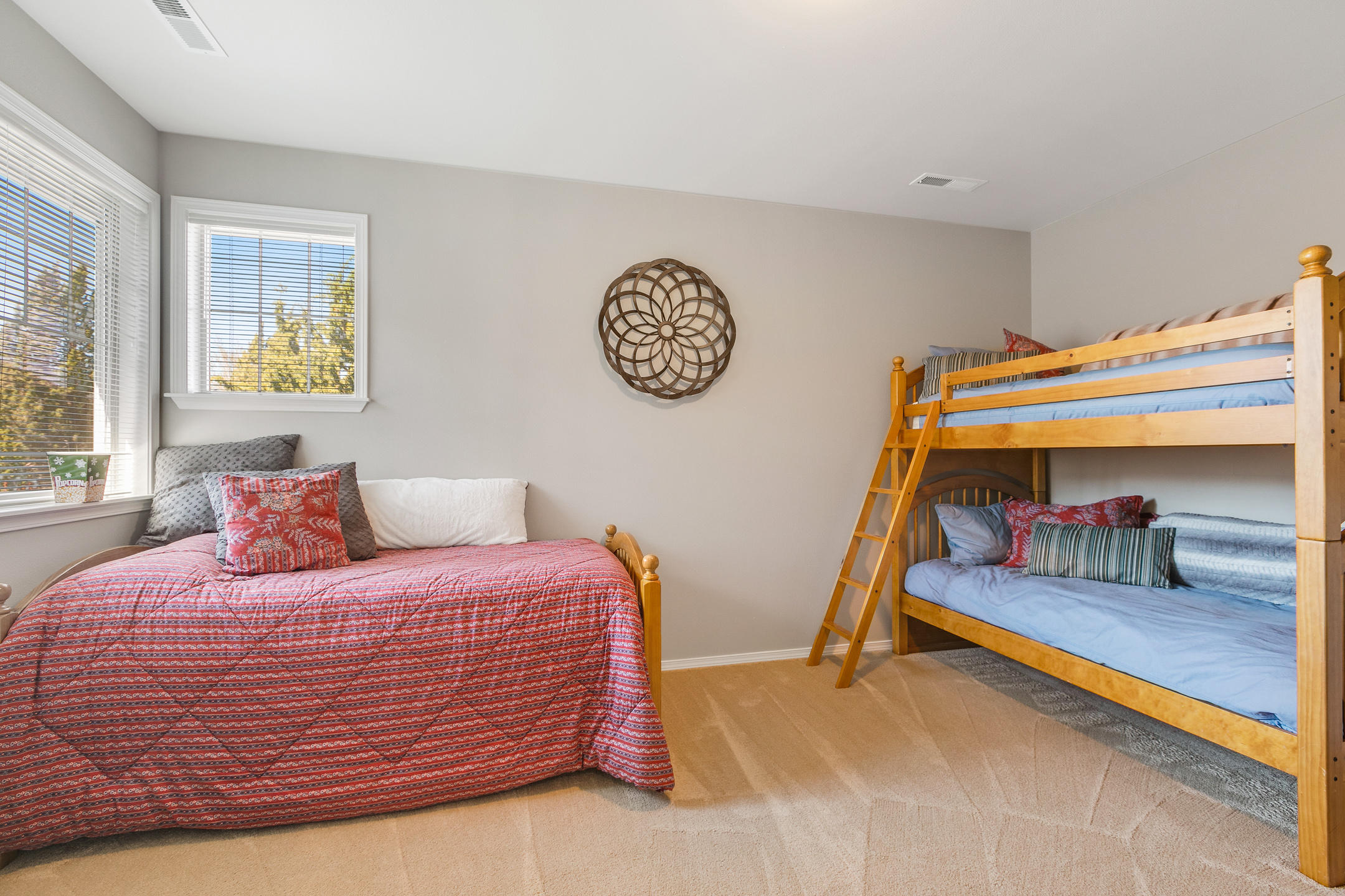 Eagle Crest - Residential