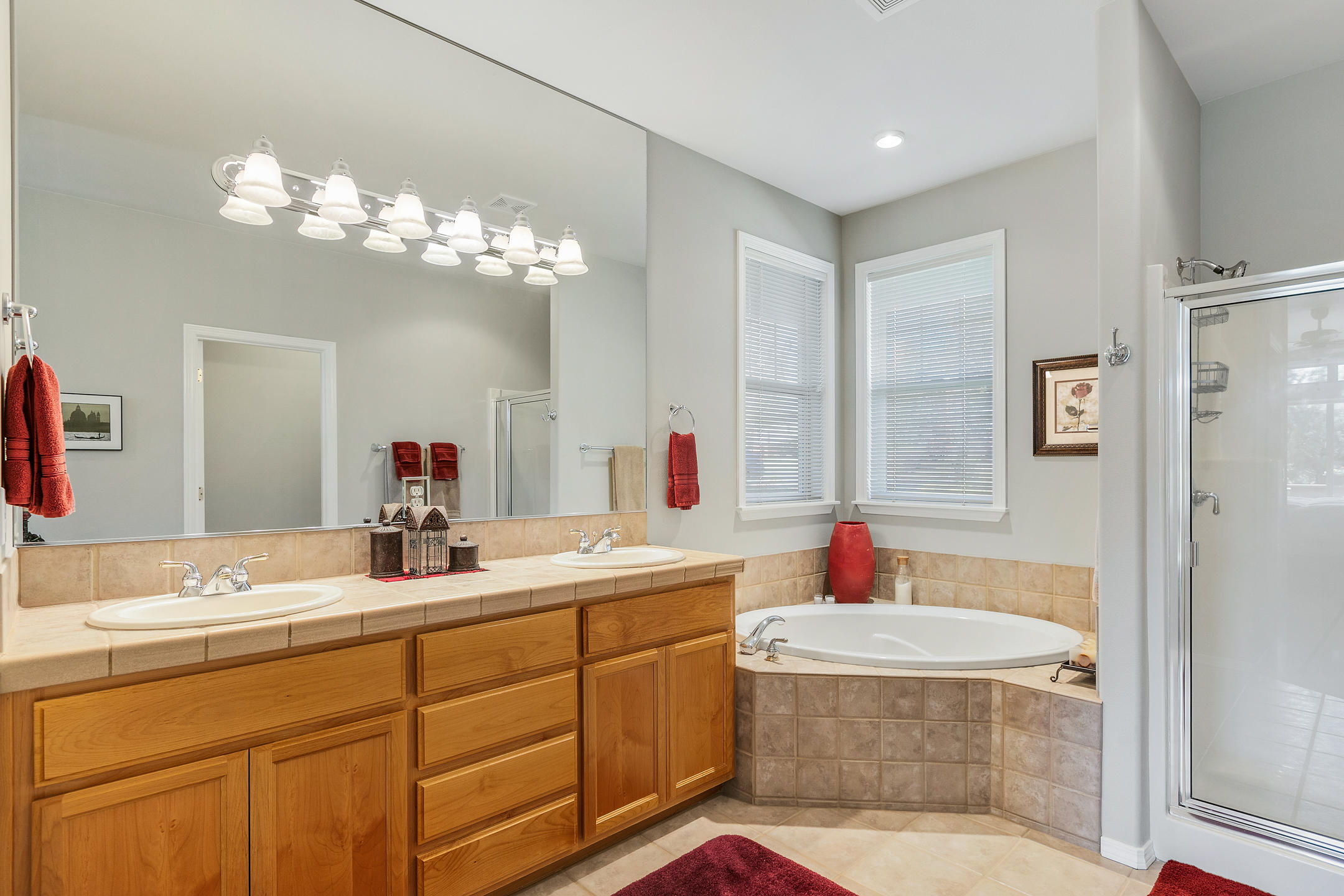 Eagle Crest - Residential