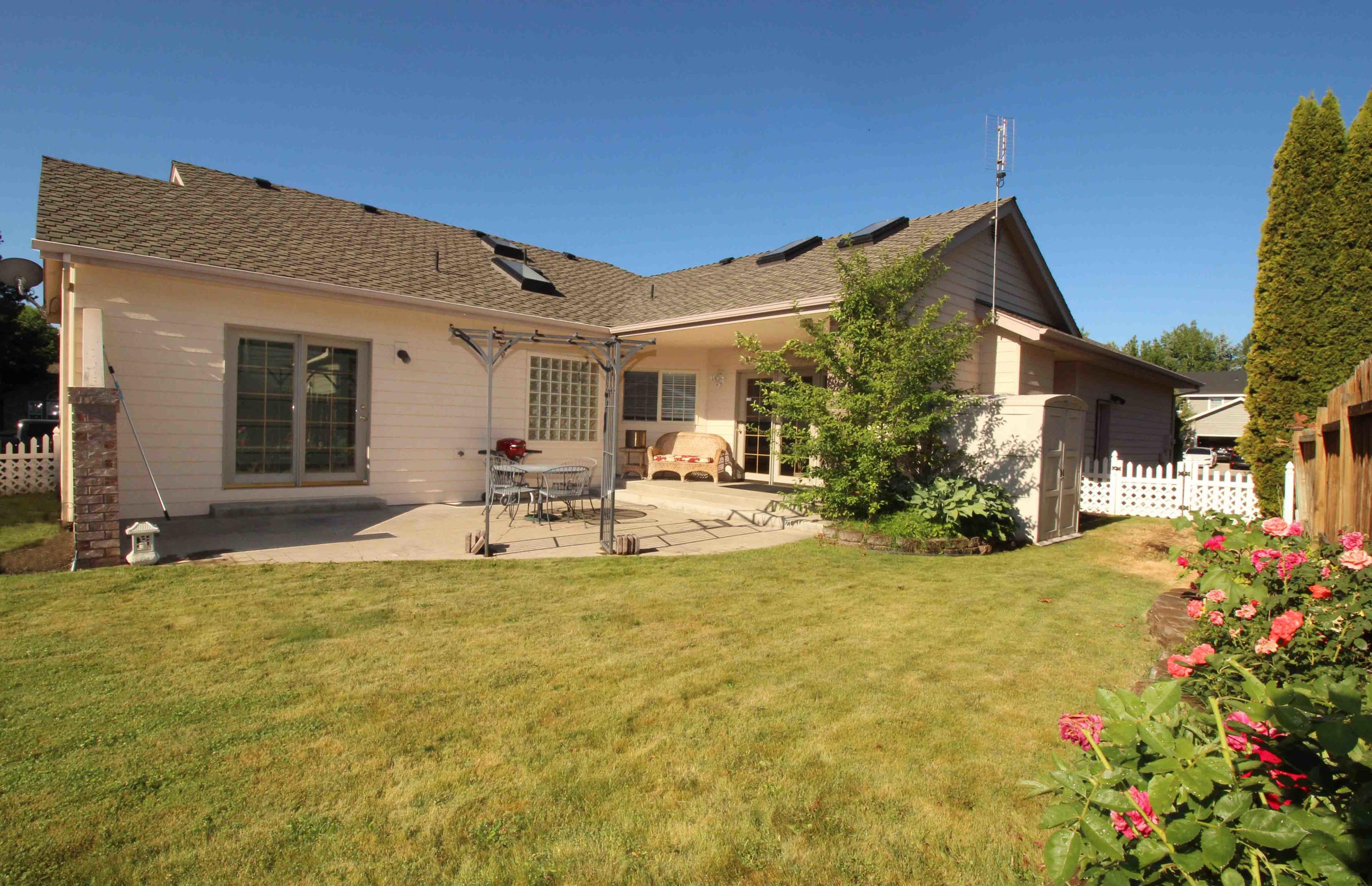 Oak Tree - Residential