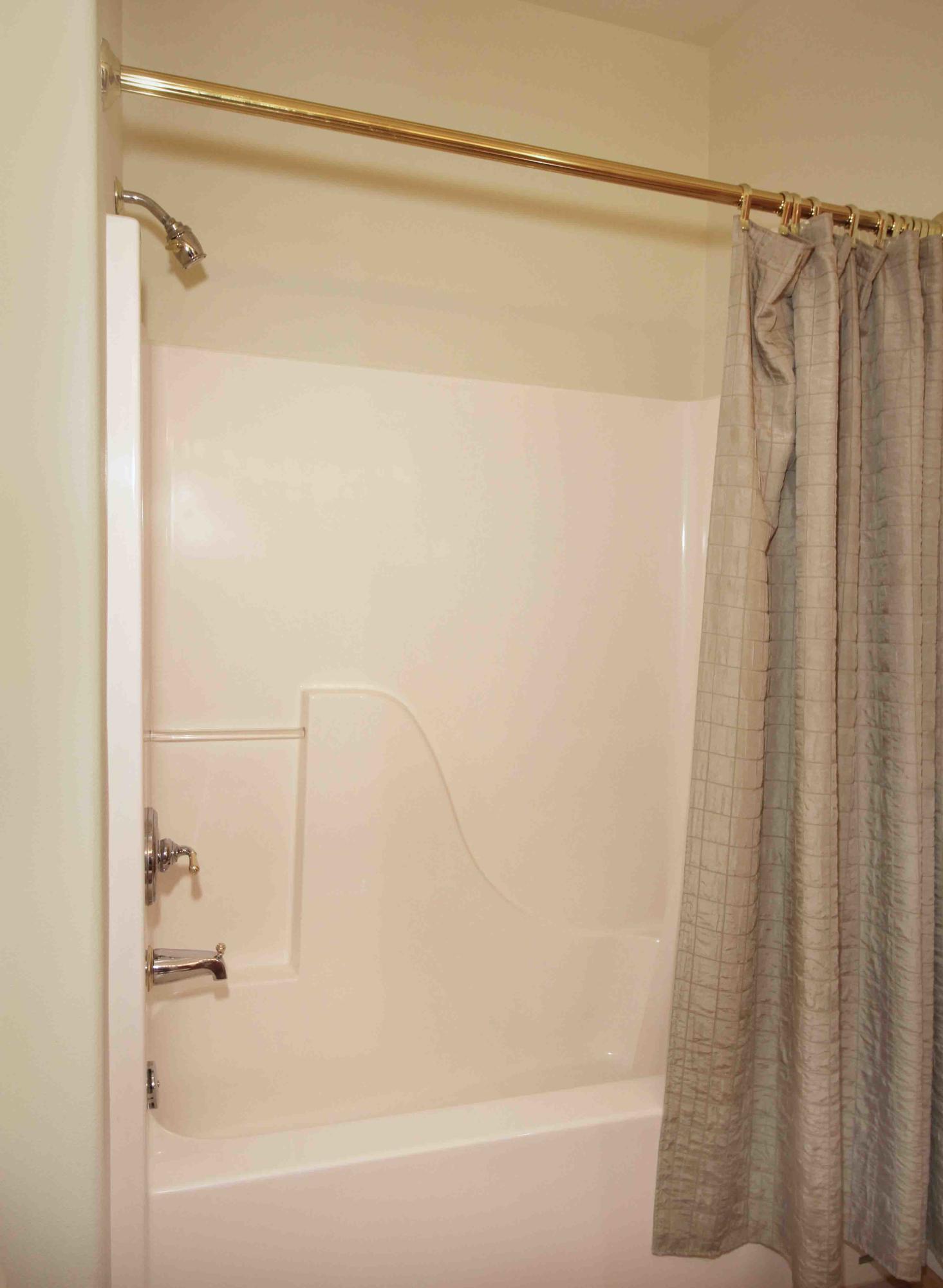 Oak Tree - Residential