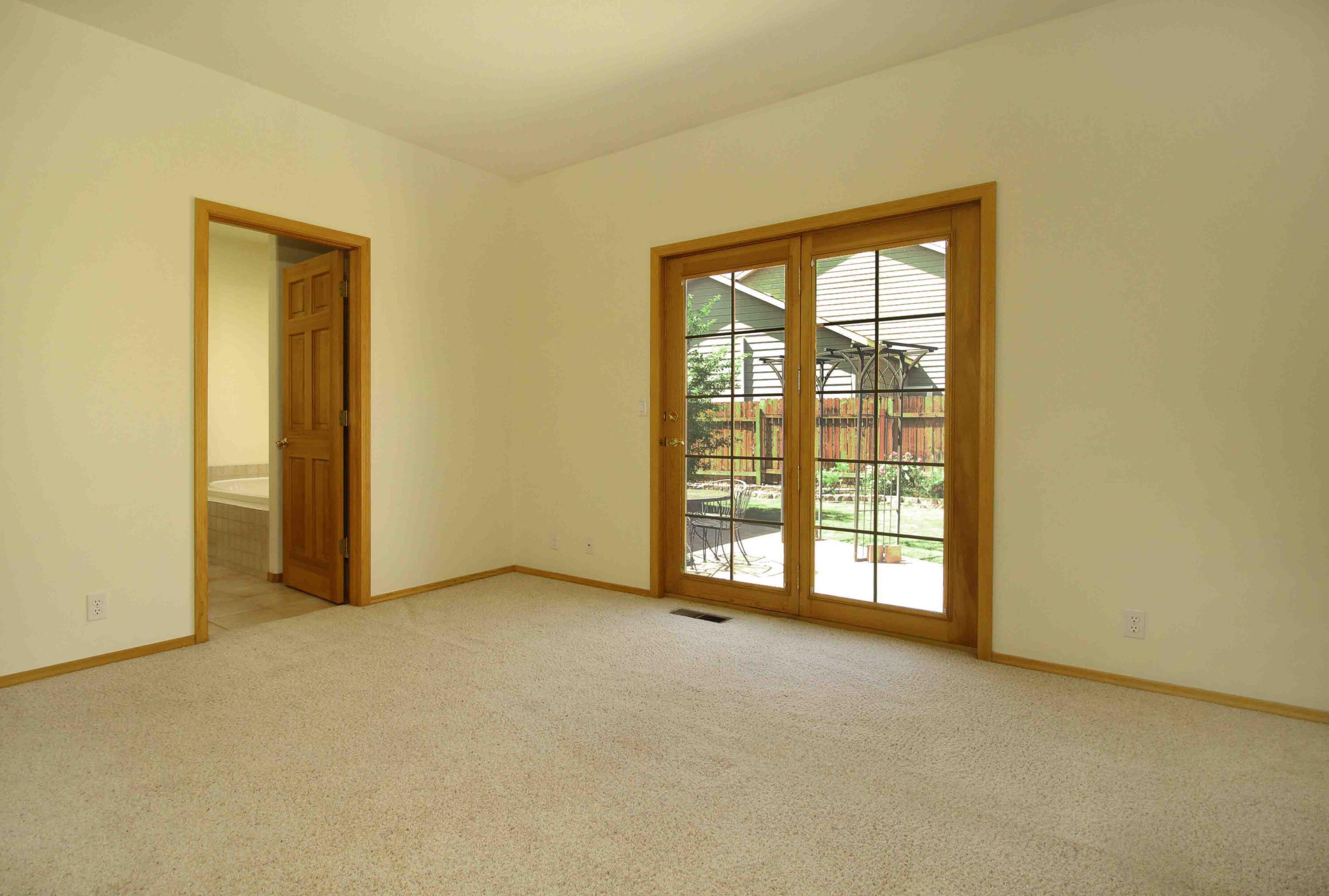 Oak Tree - Residential