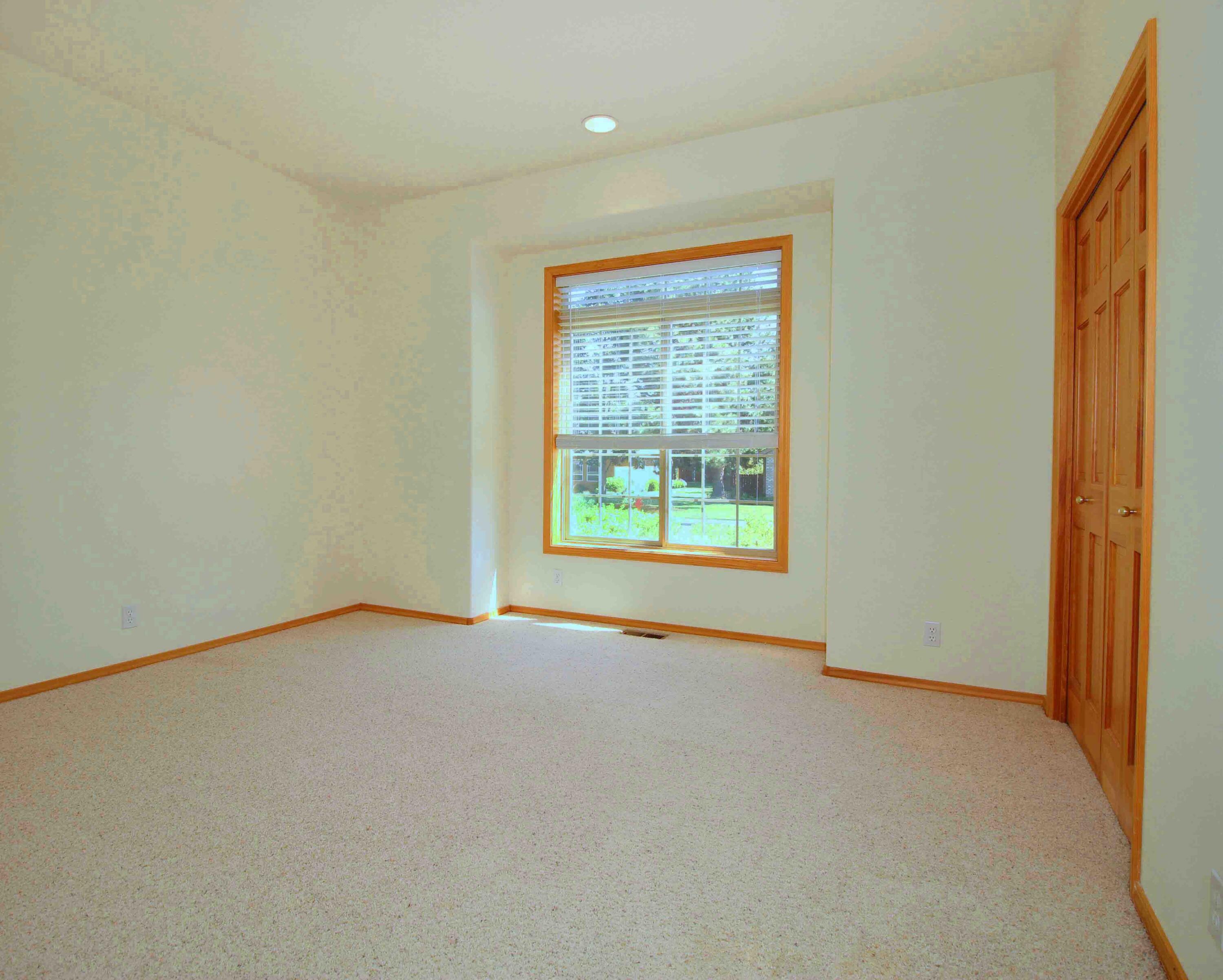 Oak Tree - Residential