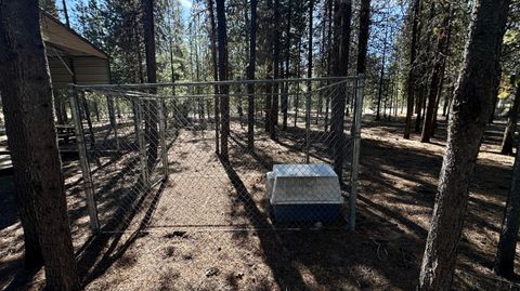 Tiny photo for 52880 Sunrise Boulevard, La Pine, OR 97739 (MLS # 220210279)