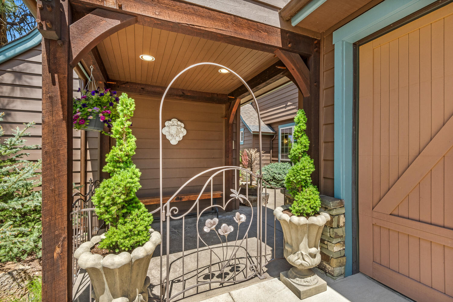 Mtn River Estates - Residential