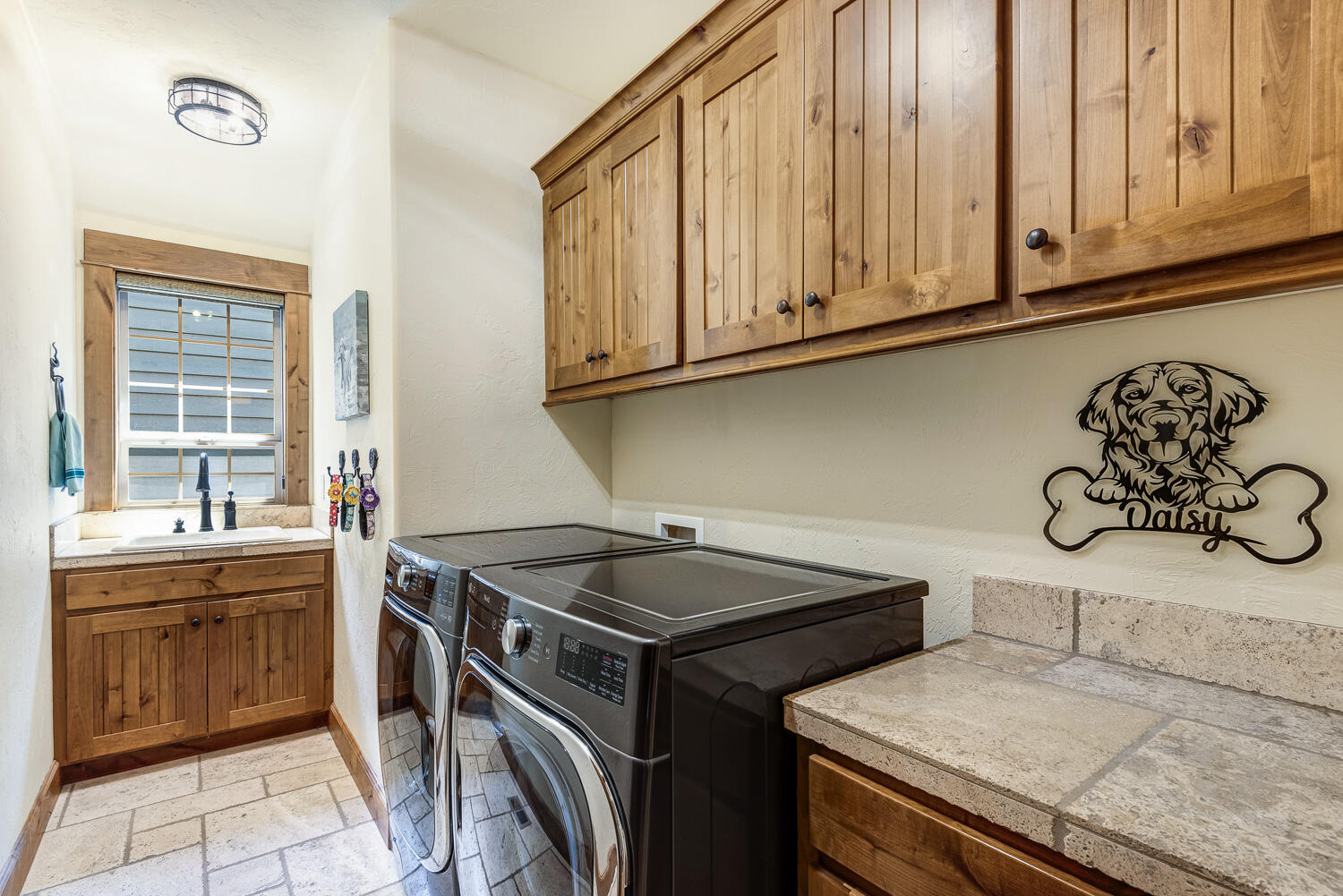 Mtn River Estates - Residential