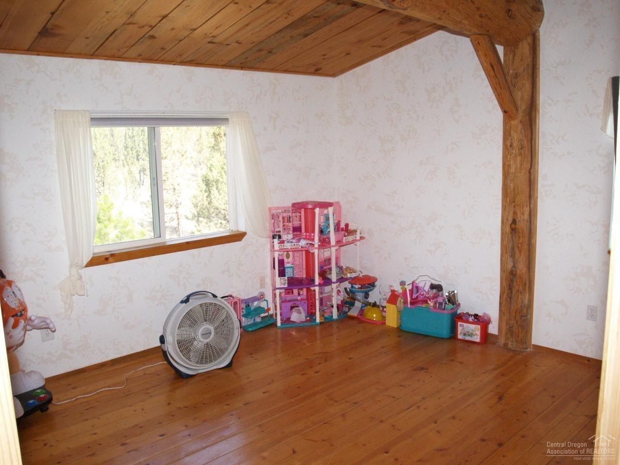 Golden Horseshoe - Residential