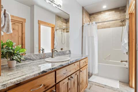 Tiny photo for 56296 Sable Rock Loop #256, Bend, OR 97707 (MLS # 220227319)