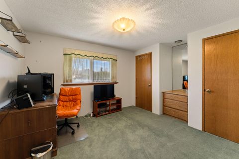 Tiny photo for 274 Parkhill Place, Grants Pass, OR 97527 (MLS # 220217644)