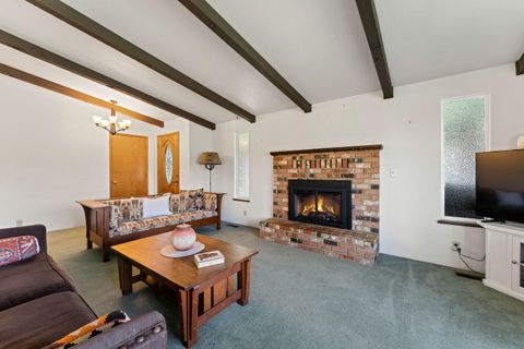 Tiny photo for 274 Parkhill Place, Grants Pass, OR 97527 (MLS # 220217644)