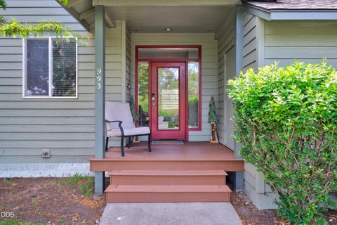 Tiny photo for 993 Golden Pheasant Drive, Redmond, OR 97756 (MLS # 220224065)