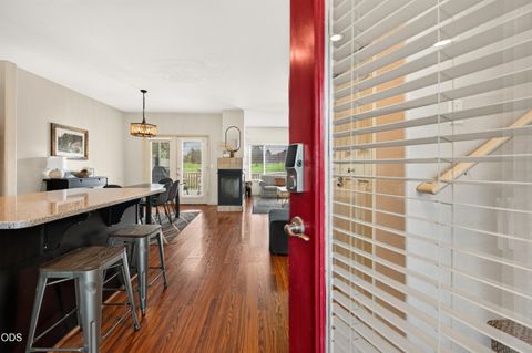 Tiny photo for 993 Golden Pheasant Drive, Redmond, OR 97756 (MLS # 220224065)