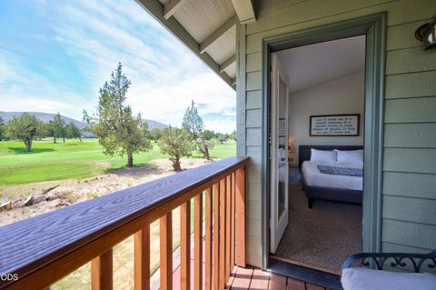 Tiny photo for 993 Golden Pheasant Drive, Redmond, OR 97756 (MLS # 220224065)