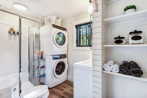 Tiny photo for 61579 Boulder Road, Bend, OR 97703 (MLS # 220223676)
