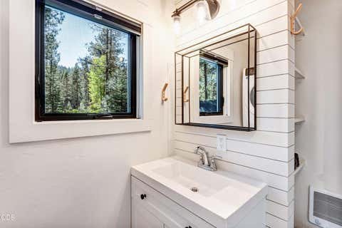 Tiny photo for 61579 Boulder Road, Bend, OR 97703 (MLS # 220223676)