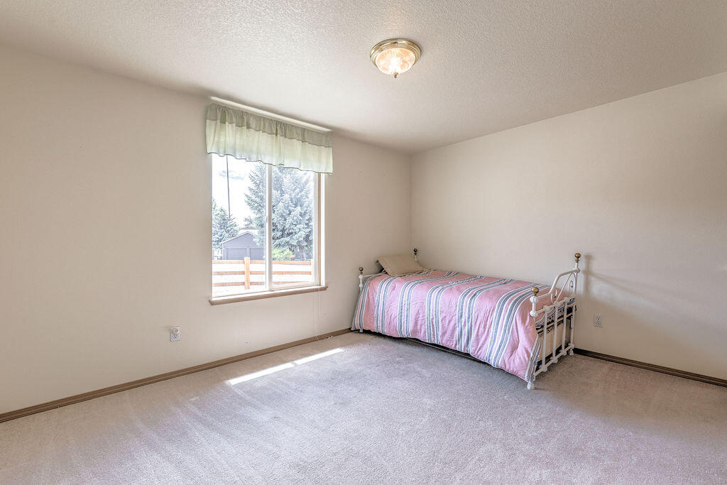 Yellowpine - Residential