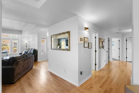 Tiny photo for 184 Keystone Way, Eagle Point, OR 97524 (MLS # 220214269)