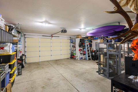 Tiny photo for 184 Keystone Way, Eagle Point, OR 97524 (MLS # 220214269)