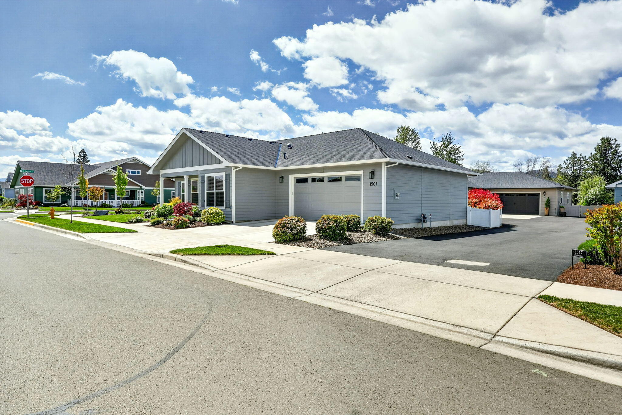 1501 River Run Street