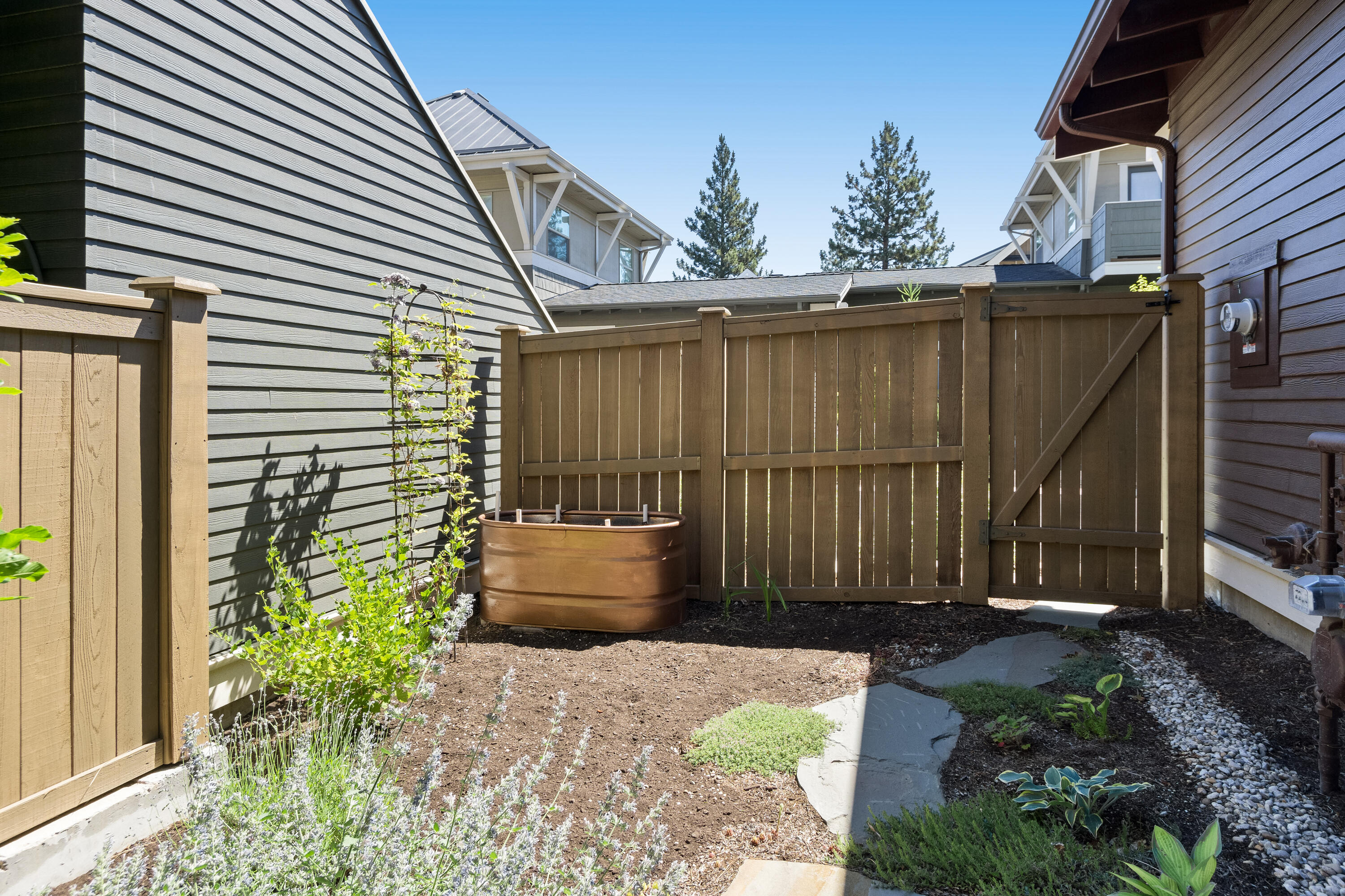 NorthWest Crossing - Residential