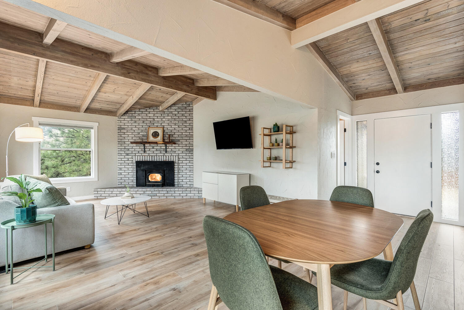 1363 NE Bear Creek Road