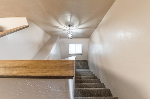 Tiny photo for 52585 Antler Lane, La Pine, OR 97739 (MLS # 220213442)