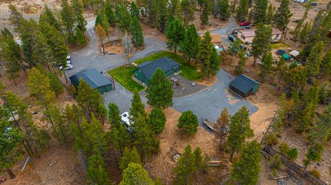Tiny photo for 52585 Antler Lane, La Pine, OR 97739 (MLS # 220213442)