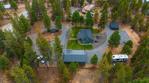 Tiny photo for 52585 Antler Lane, La Pine, OR 97739 (MLS # 220213442)