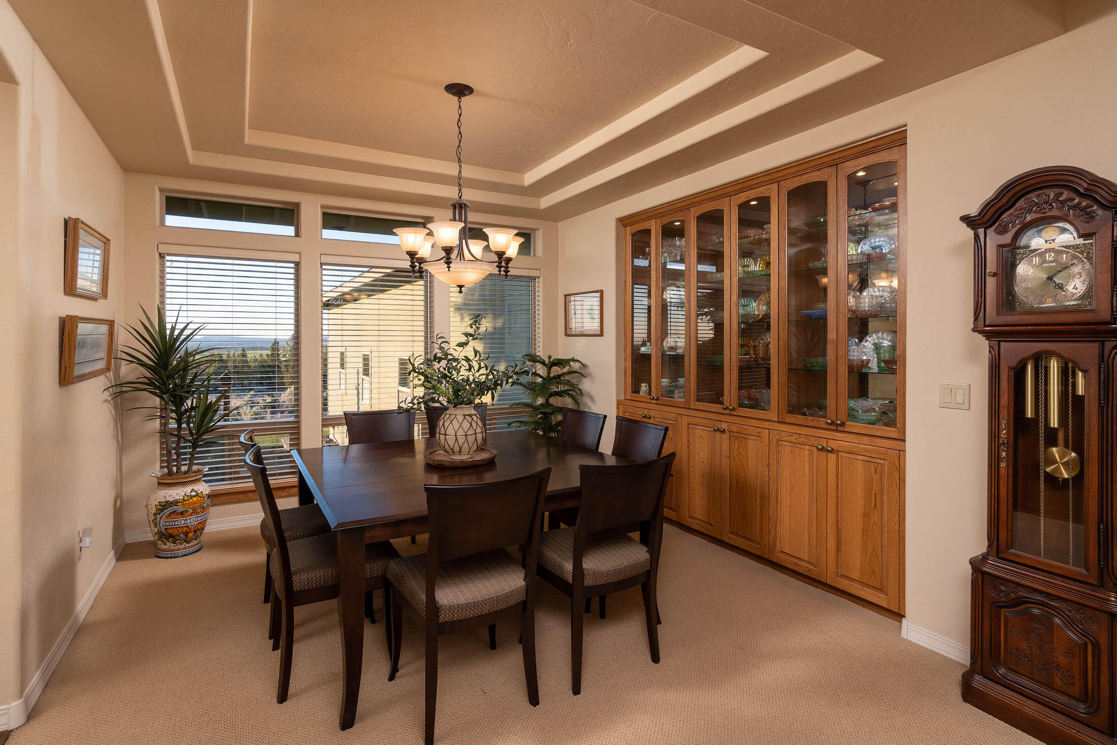 Mtn View Estate - Residential