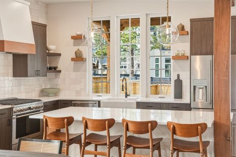 3068 NW Blodgett Way Bend OR 97703