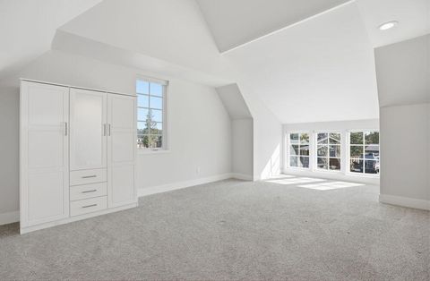 Tiny photo for 3068 NW Blodgett Way, Bend, OR 97703 (MLS # 220216892)