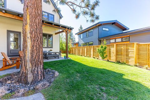 Tiny photo for 3068 NW Blodgett Way, Bend, OR 97703 (MLS # 220216892)