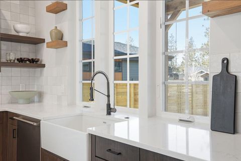 Tiny photo for 3068 NW Blodgett Way, Bend, OR 97703 (MLS # 220216892)