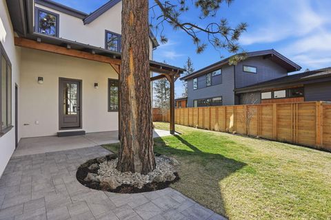 Tiny photo for 3068 NW Blodgett Way, Bend, OR 97703 (MLS # 220216892)