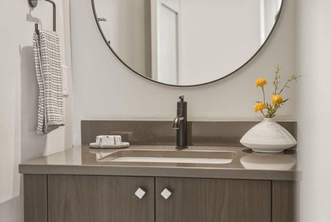 Tiny photo for 3068 NW Blodgett Way, Bend, OR 97703 (MLS # 220216892)