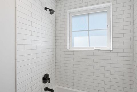 Tiny photo for 3068 NW Blodgett Way, Bend, OR 97703 (MLS # 220216892)