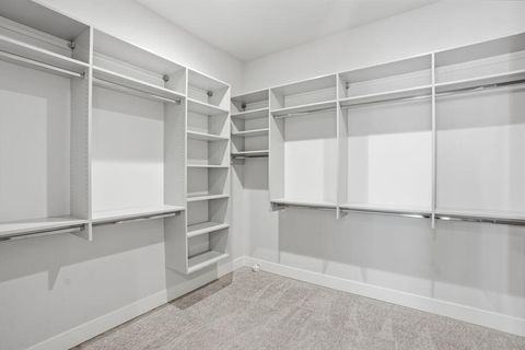 Tiny photo for 3068 NW Blodgett Way, Bend, OR 97703 (MLS # 220216892)