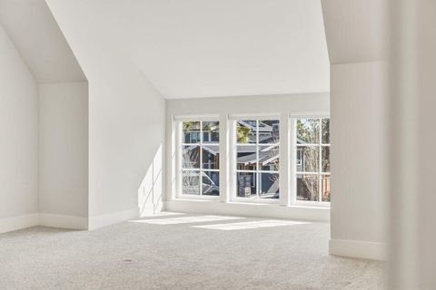 Tiny photo for 3068 NW Blodgett Way, Bend, OR 97703 (MLS # 220216892)