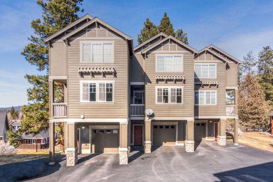 Craftsman style Westside Triplex w/ Cascade Mtn. & West Hill Views. Located on a cul-de-sac w/easy access to the Old Mill District, Deschutes River, Farewell Park, shopping, restaurants, boutiques, movie theater & Southern Bridge river crossing, providing access to Mt. Bachelor. Built by Pahlisch Homes. Each unit has 2 Bedrooms, 1.5 Bath, 1361 Square feet, Townhome style. 3 stories side by side including garages with a sheltered entry, storage area & laundry rooms on ground level. 2nd floor has LR, kitchen, dining area and ½ bath. 3rd floor has 2 bedrooms with a split bathroom. Units are also staggered with a small front and back decks, stylish architectural accents. Kitchen features attractive wood cabinets w/crown molding and tile back splash, dining area and pantry.