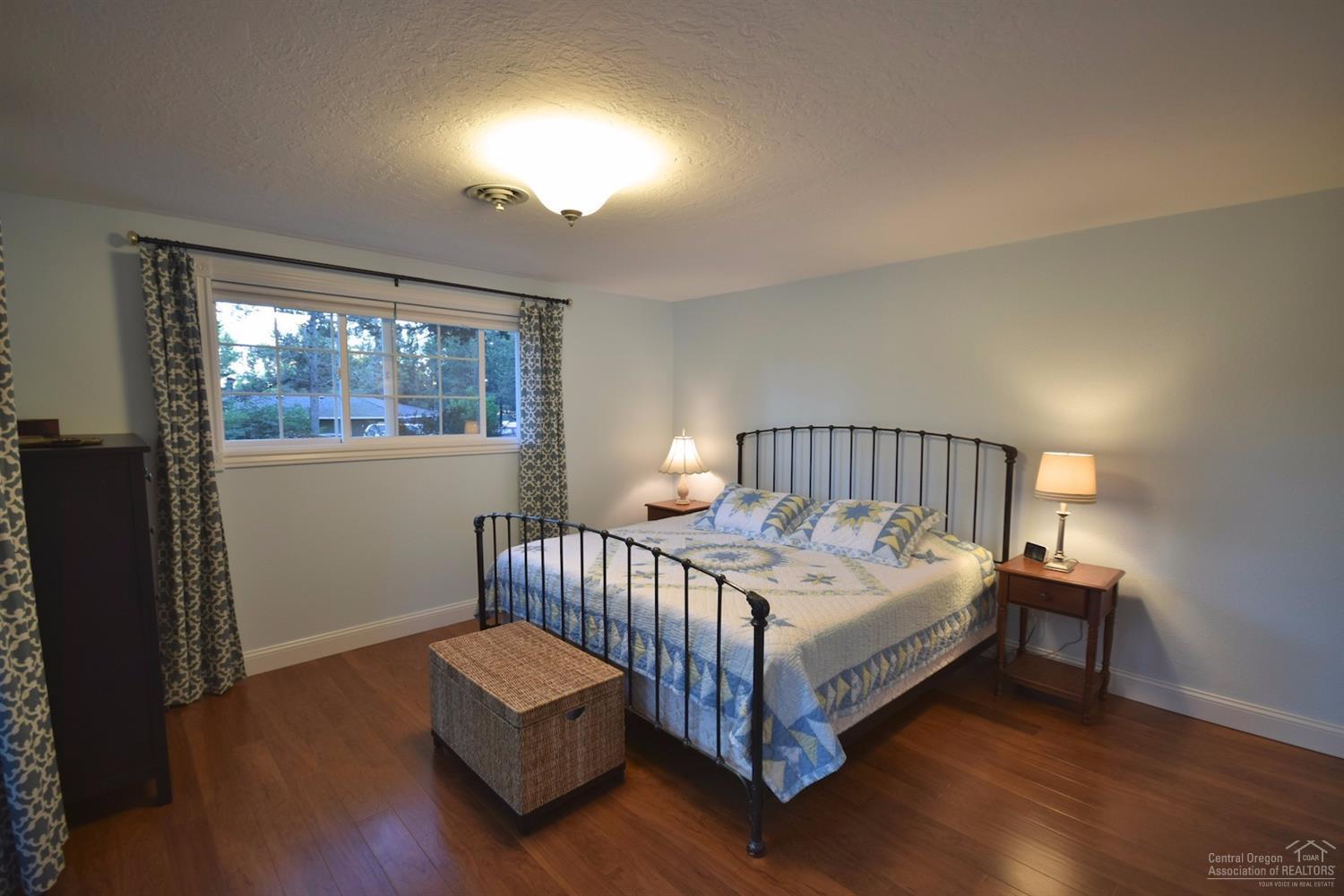 Tillicum Village - Residential