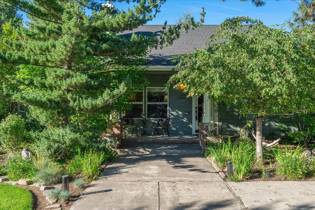 21062 Desert Woods Drive