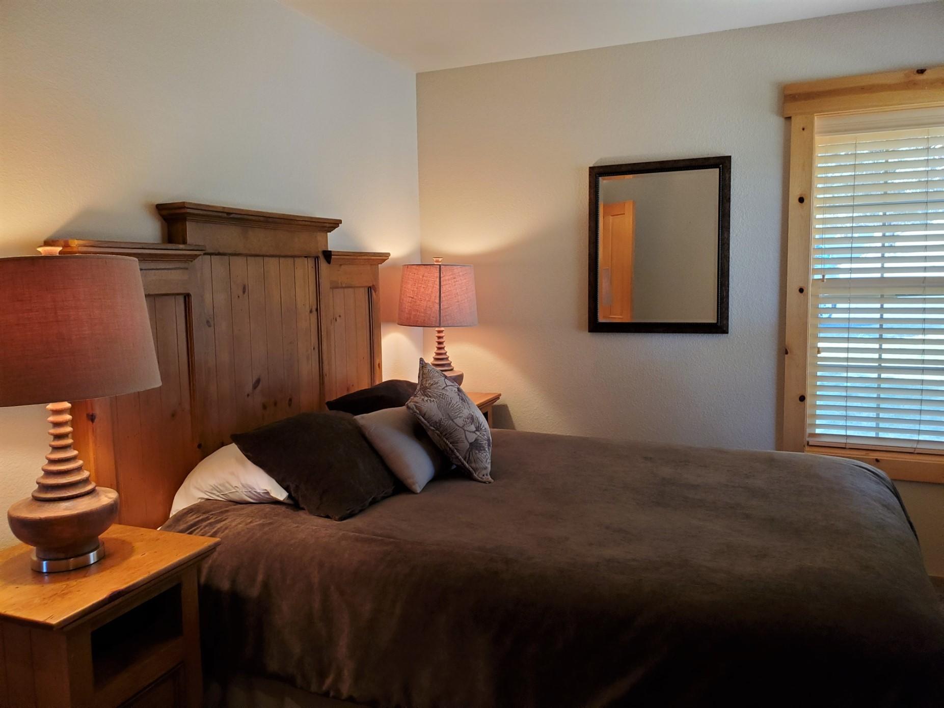 Eagle Crest - Residential