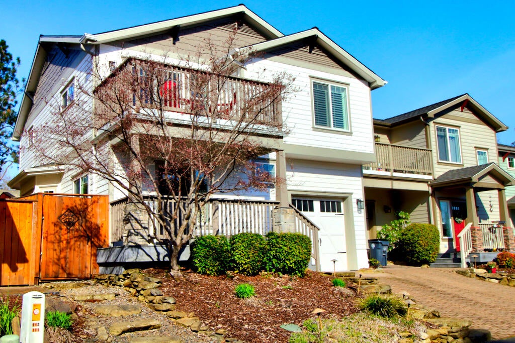 Brookview - Residential