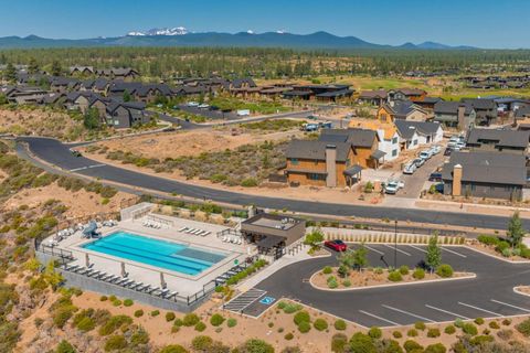 Outrider Loop 32 Bend OR 97702