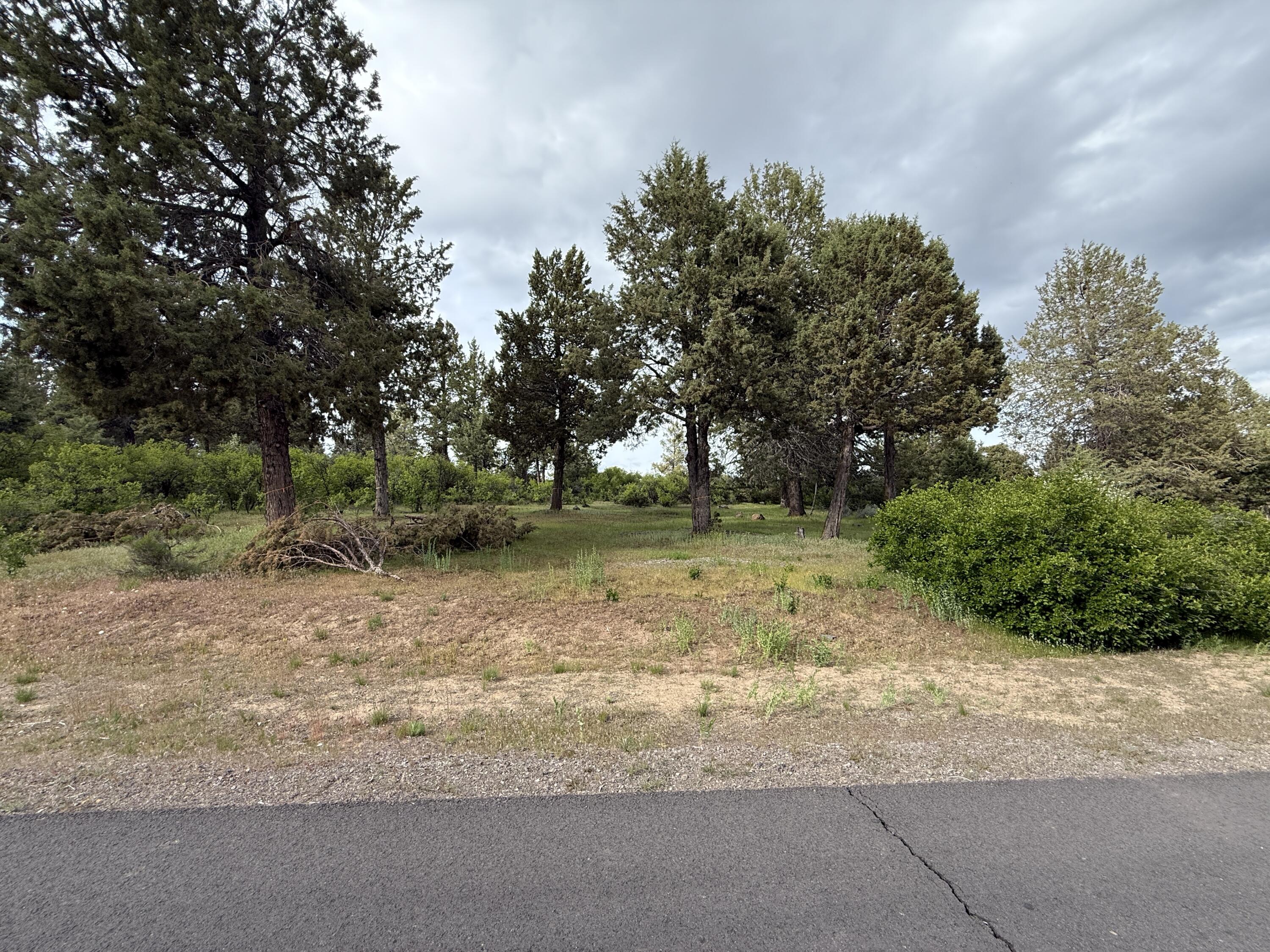 Running YResort - Land