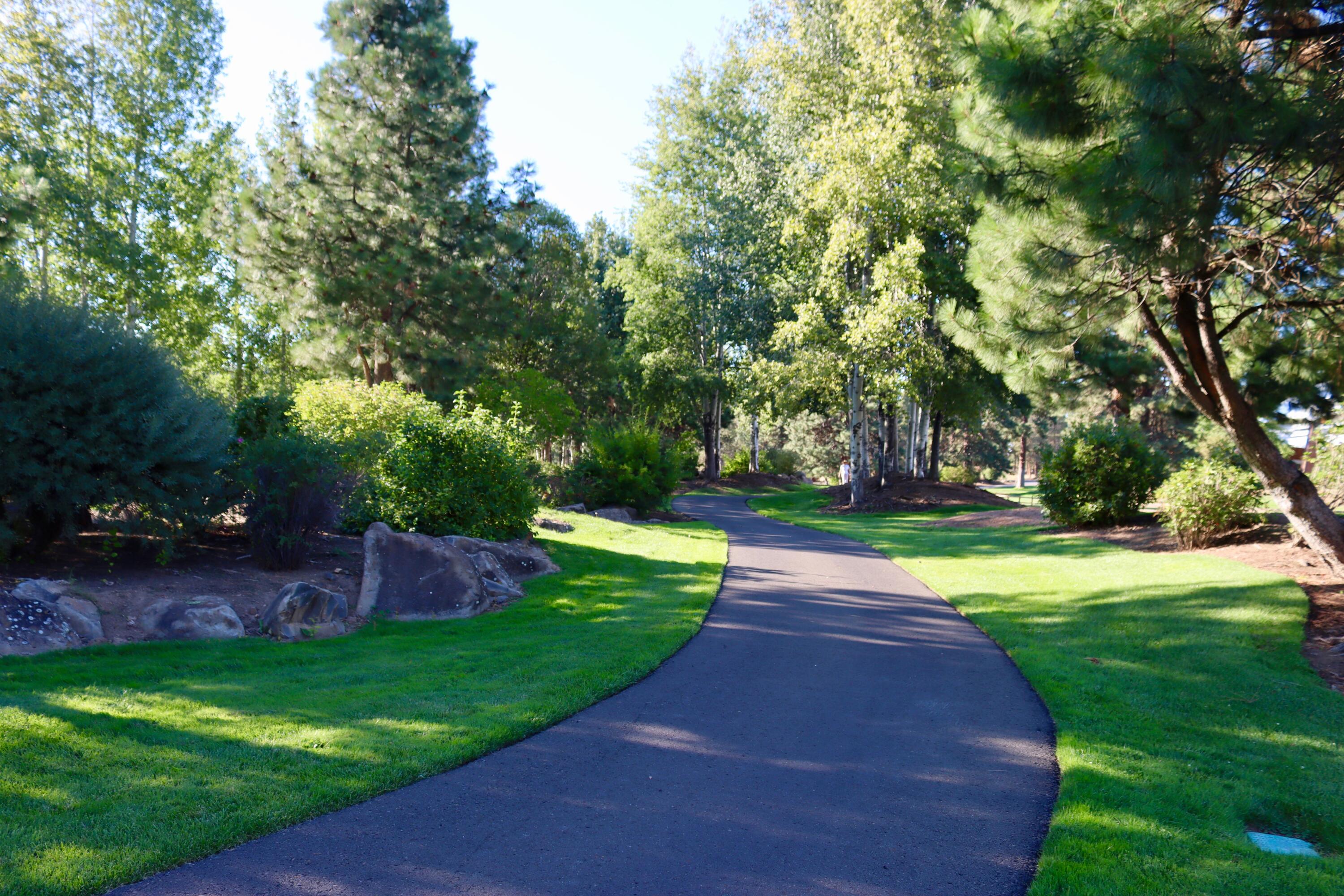 Running YResort - Land