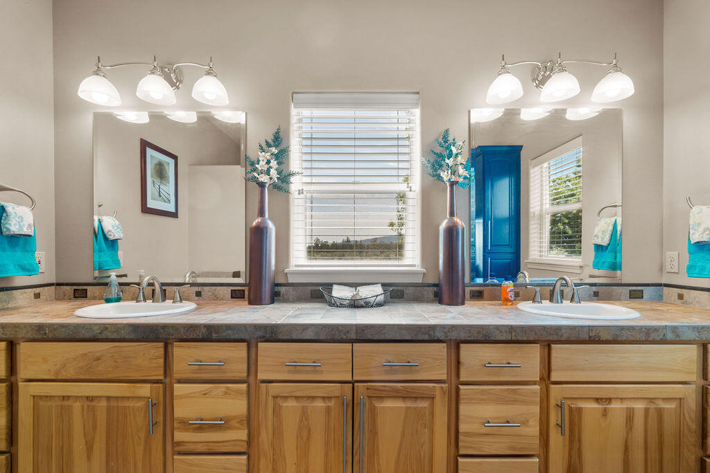 West Powell Butte Es - Residential