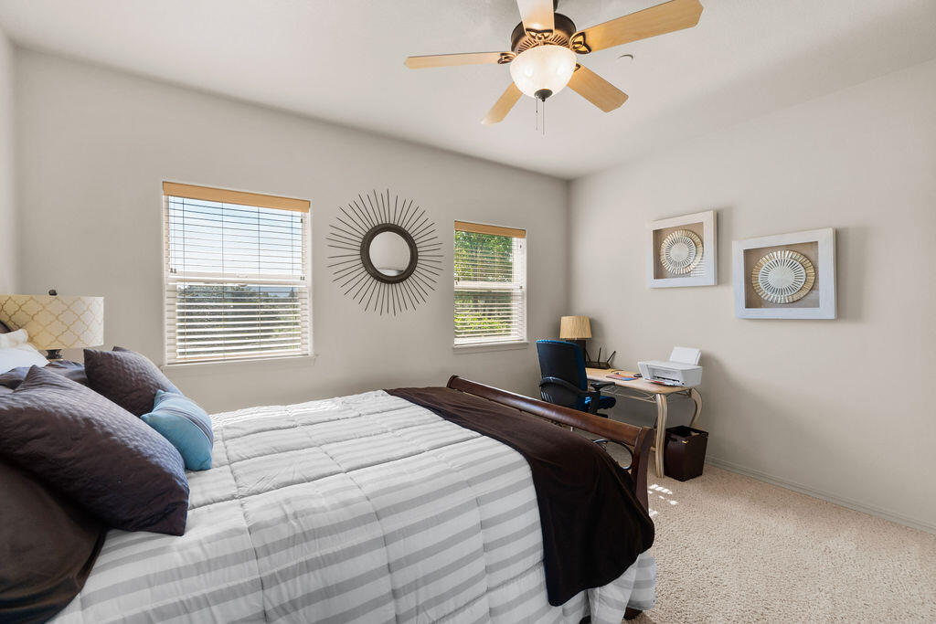 West Powell Butte Es - Residential