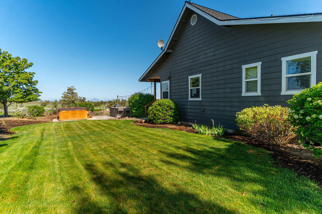 West Powell Butte Es - Residential