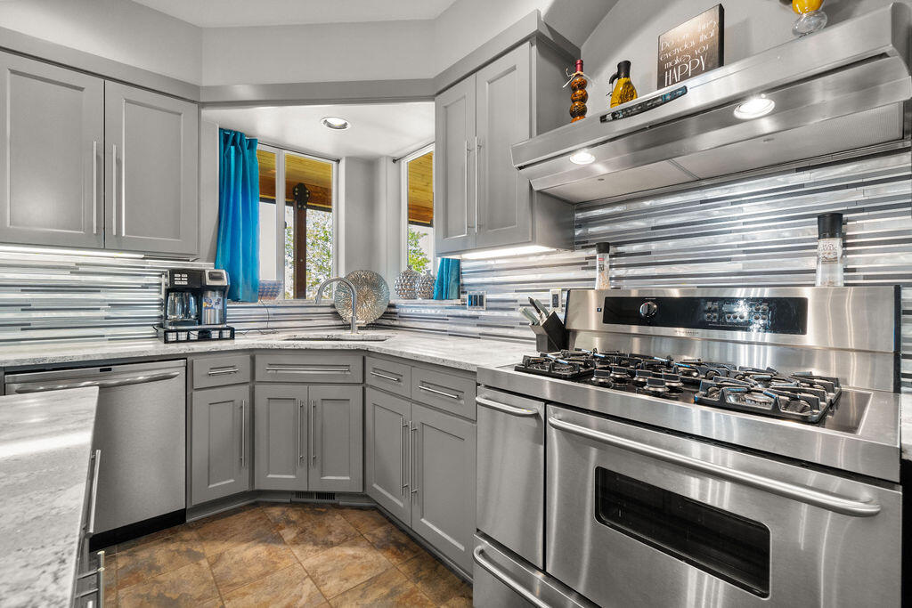 West Powell Butte Es - Residential