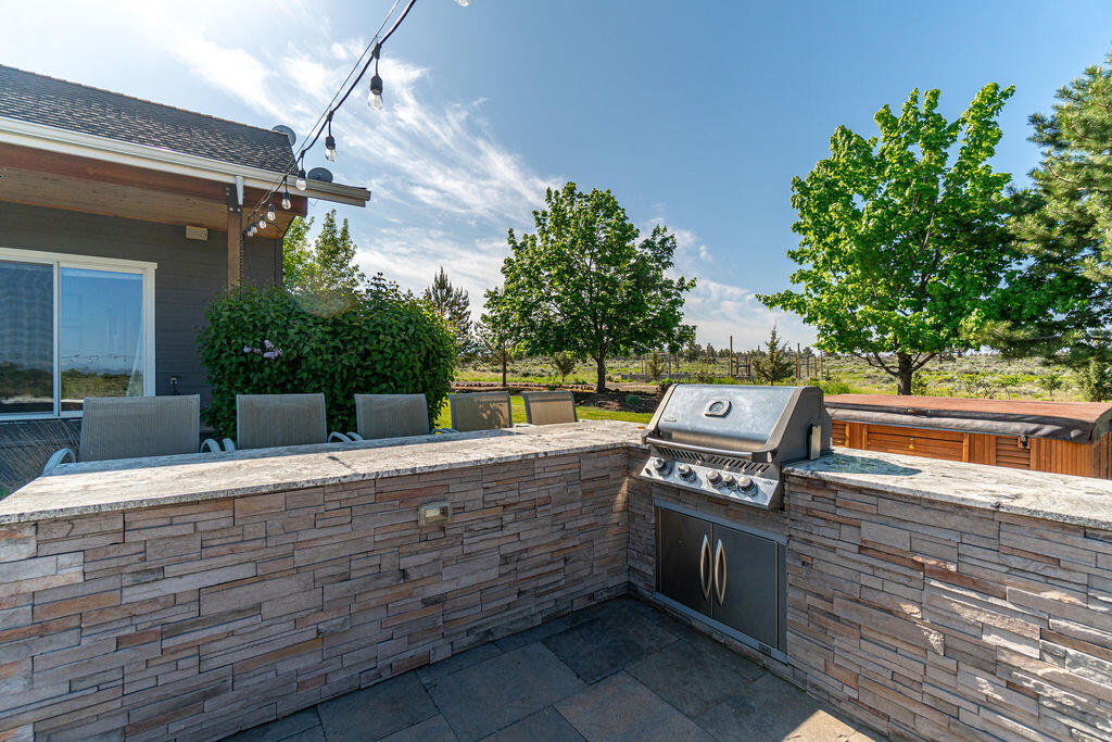 West Powell Butte Es - Residential